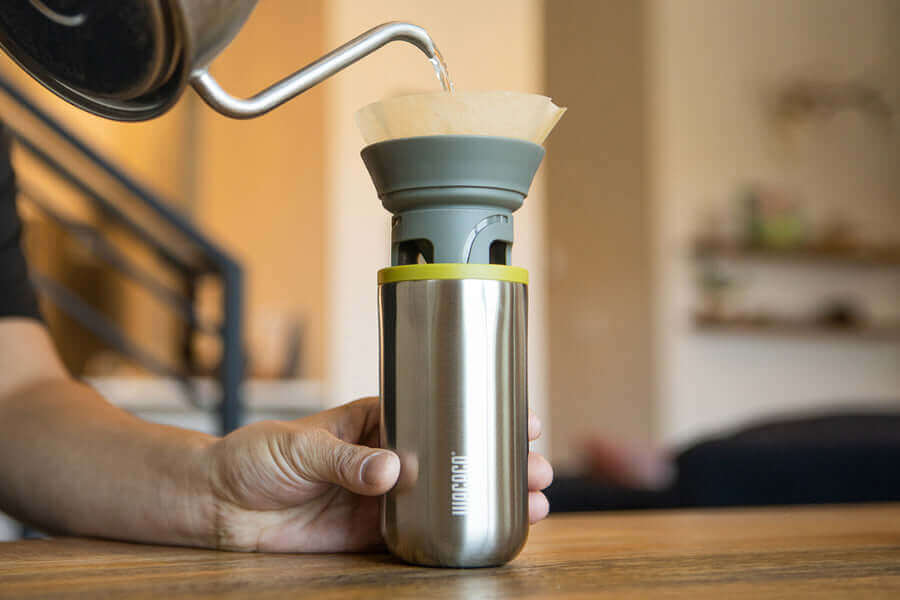 Cafetière filtre Nomade Cuppamoka WACACO
